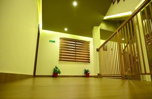 Changanacherry Hotel | Hotel Alaina