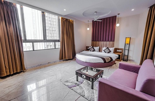 Jogeshwari West Hotel | Hotel Alfa Suites