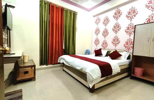 Civil Lines Hotel | Hotel AMAN PALACE