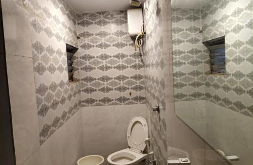 Gandhinagar Hotel | Hotel Anytime