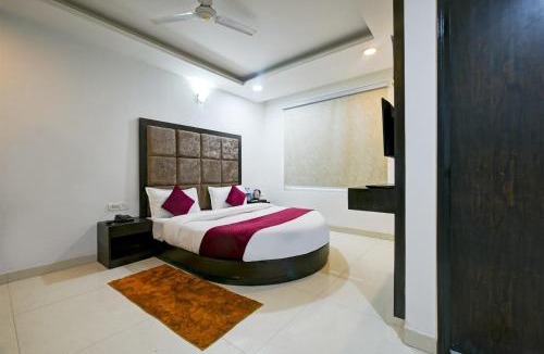 Shri Madhopur Hotel | Hotel Aryan Palace Near Khatu Mandir
