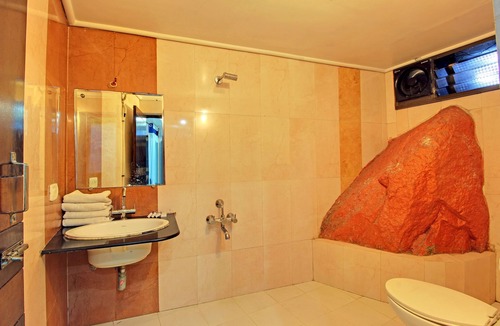 Mount Abu Hotel | Hotel Ashoka Mount Abu