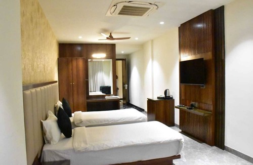 Shahdol Hotel | Hotel Atiraj