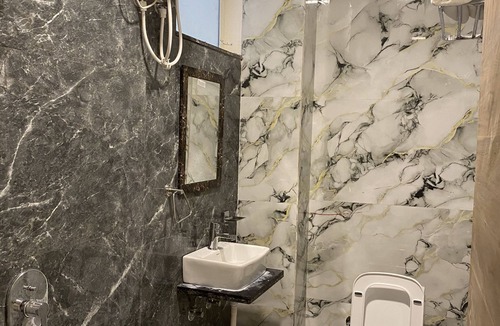 Khatu Hotel | Hotel Banshi wala