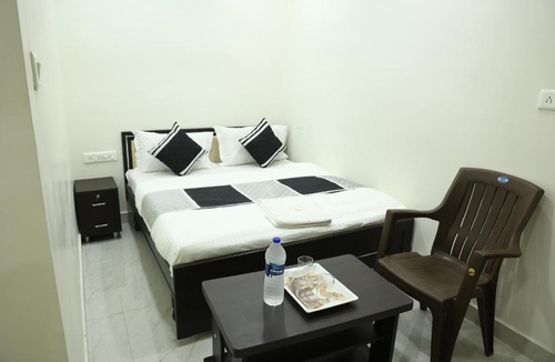 Ahmedabad Hotel | Hotel Bharosa