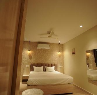 Bilaspur Hotel | Hotel Bilasa Park Inn