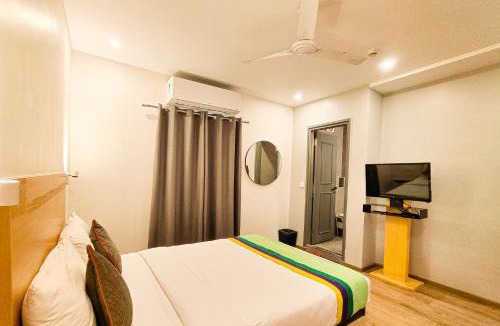 Vidhyadhar Nagar Hotel | HOTEL CHETRAM ELITE near railway station