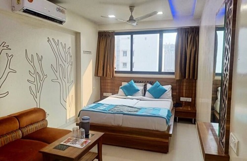 Surat Hotel | Hotel Citizen- Surat