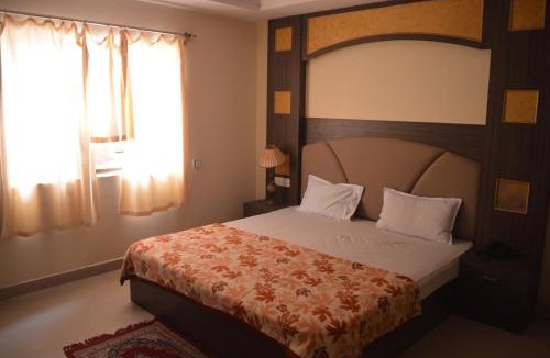 Brahmapur Hotel | Hotel City Palace