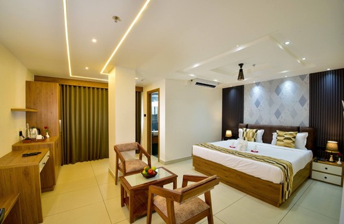 Chirayinkil Hotel | Hotel Dain Castle