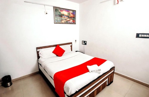 Kamrej House | HOTEL DAY NIGHT STAY