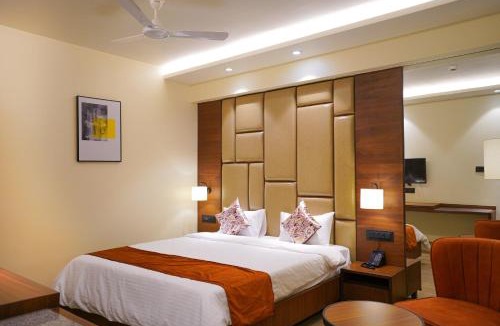 Surat Hotel | Hotel El Magnifico