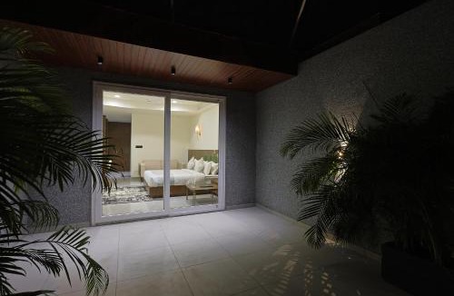Ahmedabad Hotel | Hotel Elinor