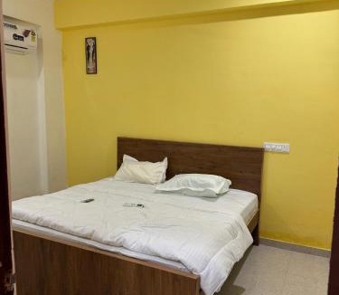 Serilingampally House | Hotel Elite Enclave