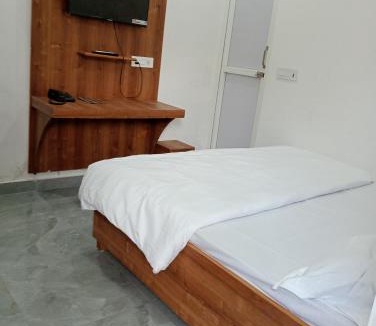 Greater Noida Hotel | Hotel expo inn