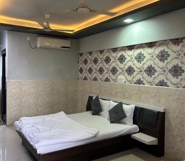 Ahmedabad House | Hotel Gokul