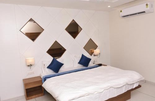 Waghoriya House | HOTEL GOLDEN PALACE & ROOMS