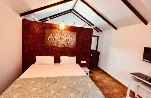 Sainagar Hotel | HOTEL Golden Rice
