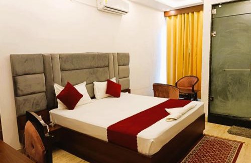 Siwan Resort | Hotel Grand Mau-Rya And Restaurant In Siwan