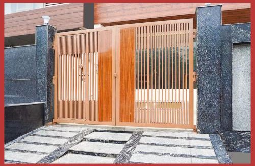 Gaya Hotel | HOTEL GRAND RESORT - Near Jagananath Temple & Balcony Sea View Room #Fully Air Conditioning #Free Wi-Fi #Restaurant #Parking # SWIMMING POOL - A Luxury Collection
