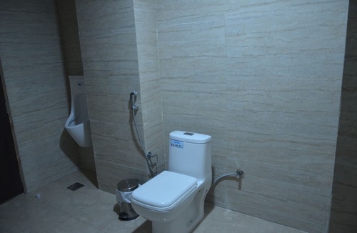 Azamgarh Hotel | Hotel Grand SR