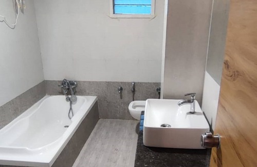 Vallabh Vidhyanagar Hotel | Hotel Green Leaf