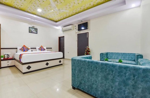 Raja Park Hotel | Hotel Gulab Vatika