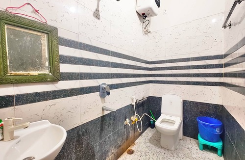 Ayodhya Hotel | Hotel Hanuman Palace Ayodhya