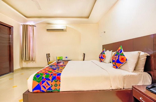 Adarsh Nagar Hotel | Hotel Heritage Heights