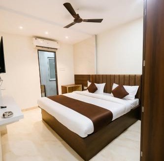 Rau House | Hotel HH View