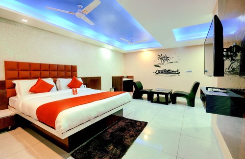 Gandhinagar Hotel | Hotel Hillton Inn