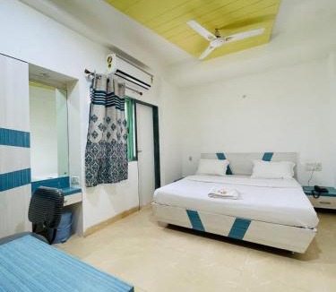 Cidco Hotel | Hotel Holiday Pride