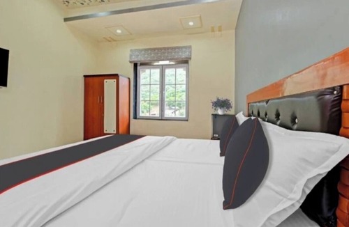 Amer Fort Road Hotel | Hotel Imperial Palace Jaipur