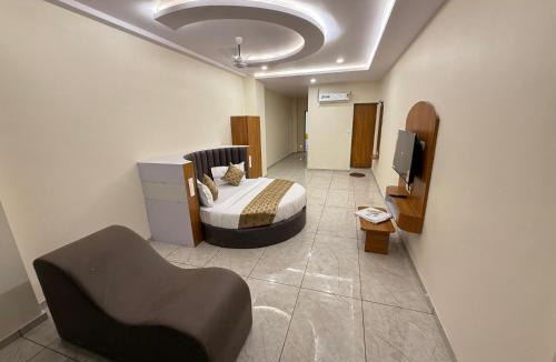 Khattalwada Hotel | Hotel JD Inn Petlad
