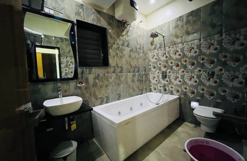 Muzaffarpur Hotel | Hotel JK Residency Muzaffarpur Ac Room