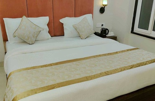 Varanasi Hotel | Hotel Kaashika