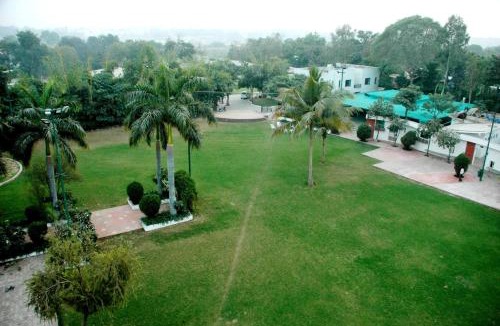 Bhat Hotel | Hotel Kanan
