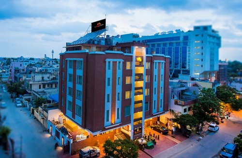 Bani Park Hotel | Hotel Kapish Smart