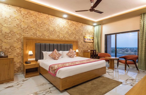 Pachpadra Hotel | Hotel Kaushal Regency - Pure Veg