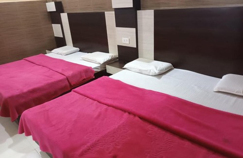 Katra Hotel | Hotel Krishna Deluxe