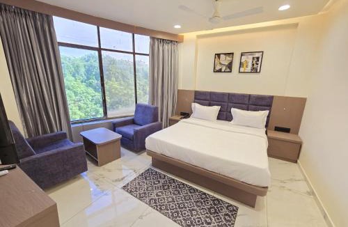 Gandhinagar Hotel | Hotel M Park