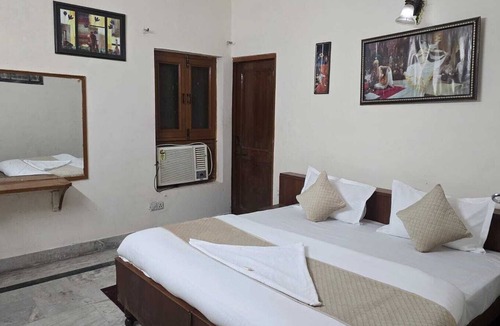 Pink City Hotel | Hotel maa heritage