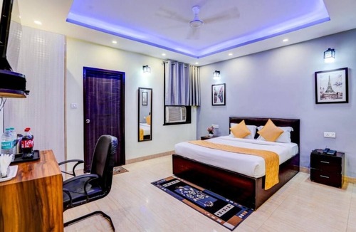 Sector 70 Hotel | Hotel maayra inn