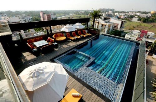 Varanasi Hotel | Hotel Madin