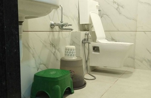 Vadodara Hotel | Hotel Mansarovar