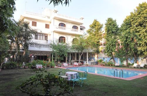 Bani Park Hotel | Hotel Meghniwas
