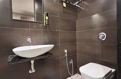 Mira Road East Hotel | Hotel merakee
