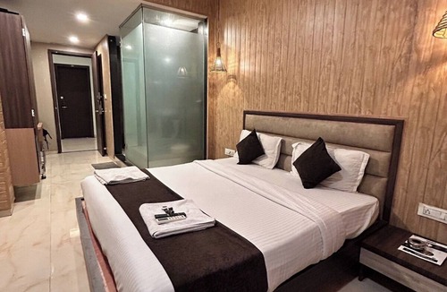 Mira Road East Hotel | Hotel merakee