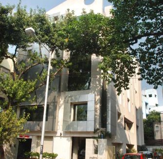 Ballygunge Hotel | Hotel Metropole
