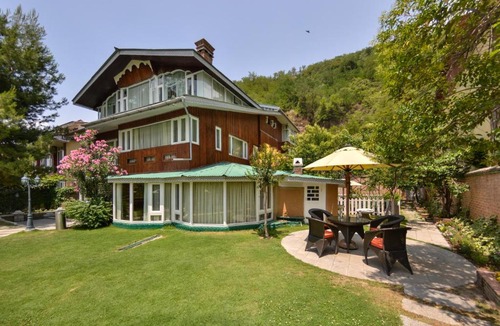 Brein Hotel | HOTEL METROPOLIS SRINAGAR